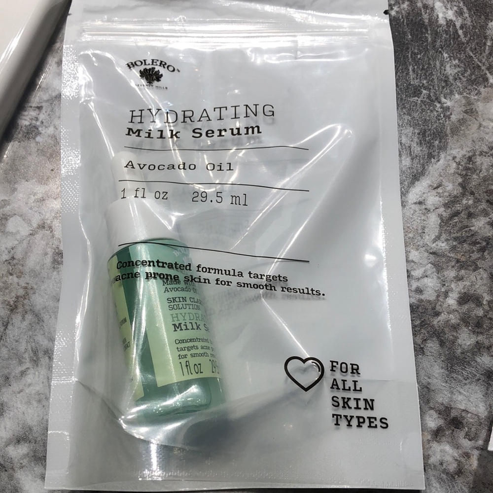 - New- Bolero Hydrating Milk with Avocado Oil